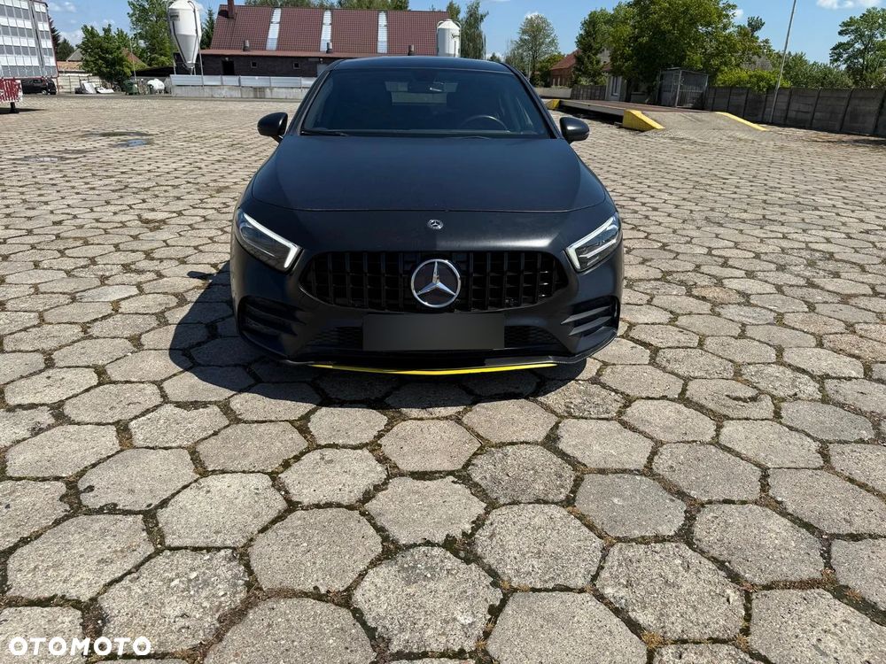 Mercedes-Benz Klasa A 220 4-Matic AMG Line 7G-DCT - 2
