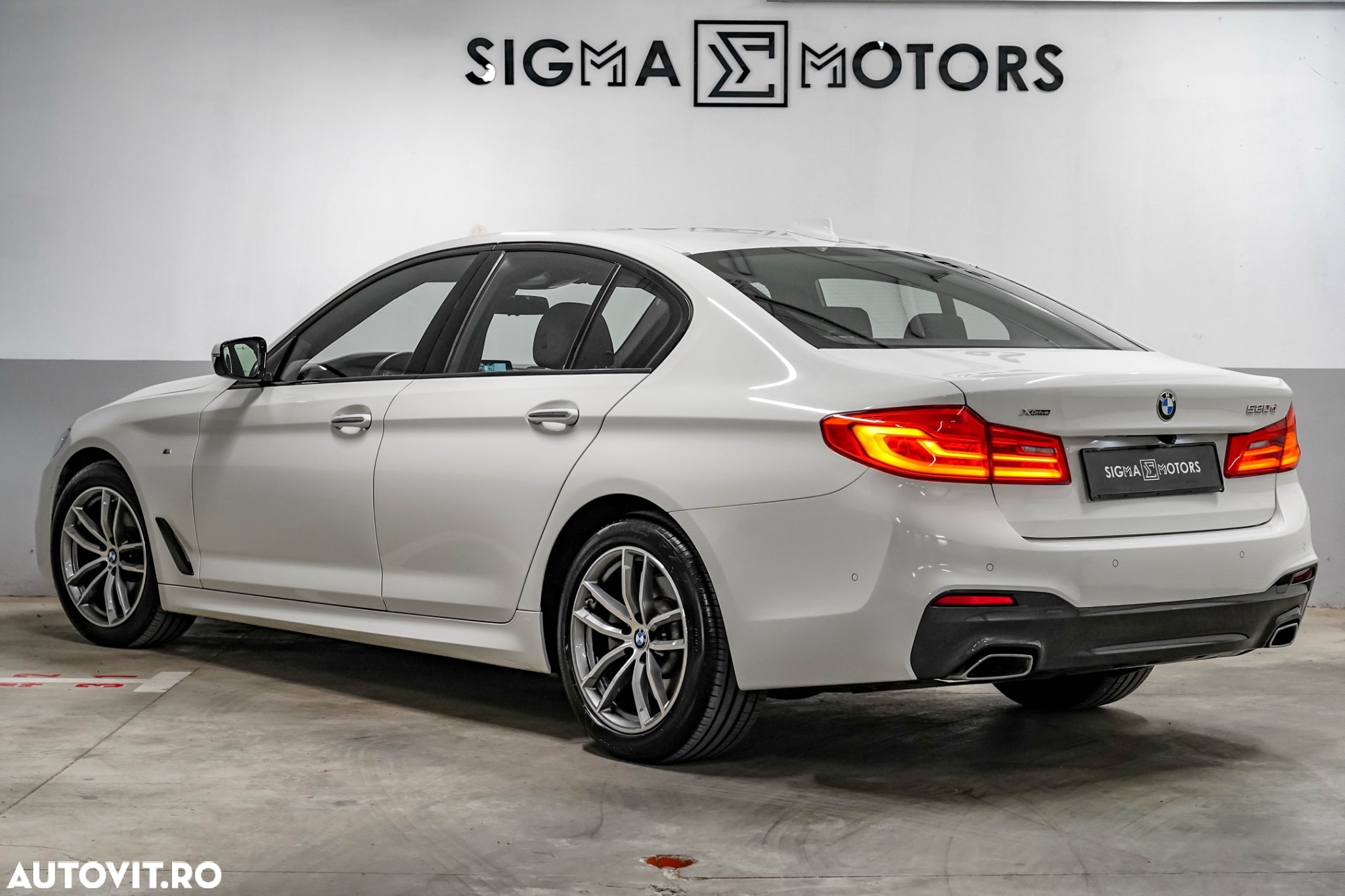 BMW Seria 5 520d xDrive AT - 5