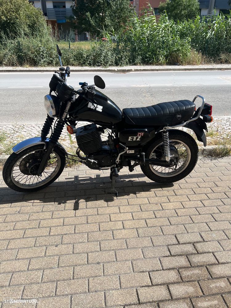 MZ ETZ 251 e - 11