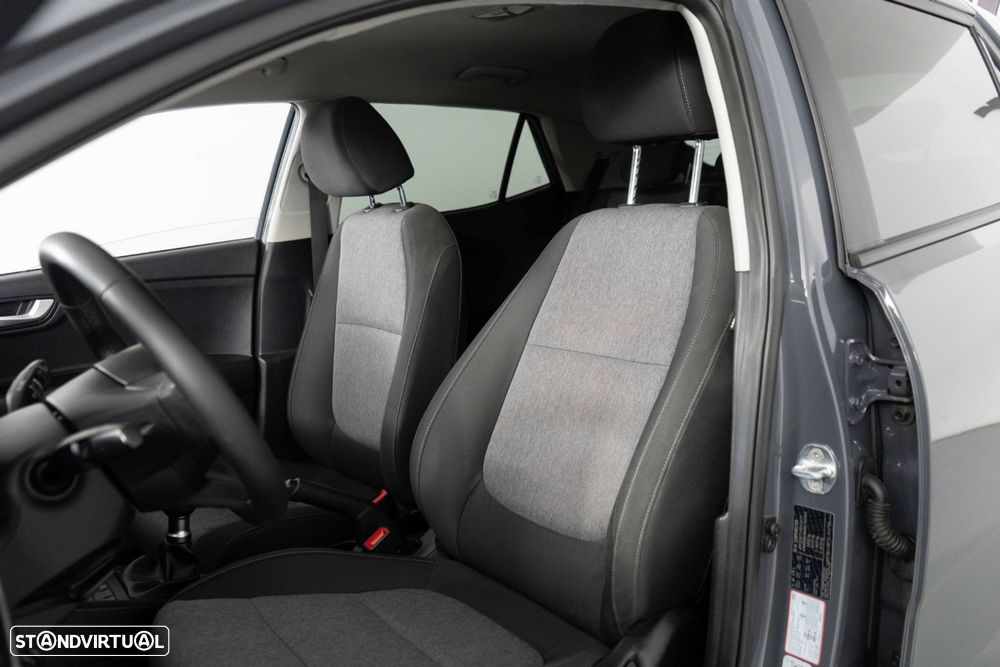 Kia Stonic 1.2 Dynamic - 10