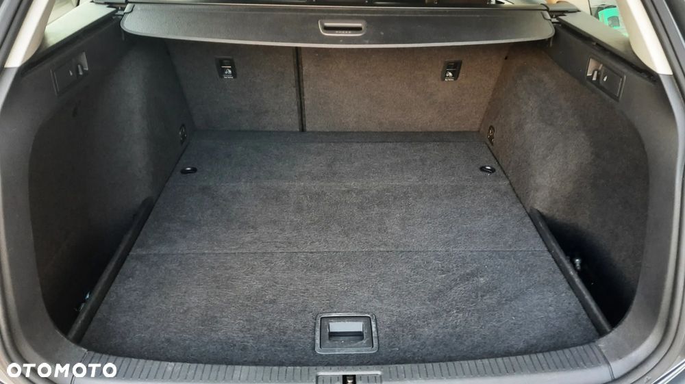 Volkswagen Golf 1.0 TSI City - 13