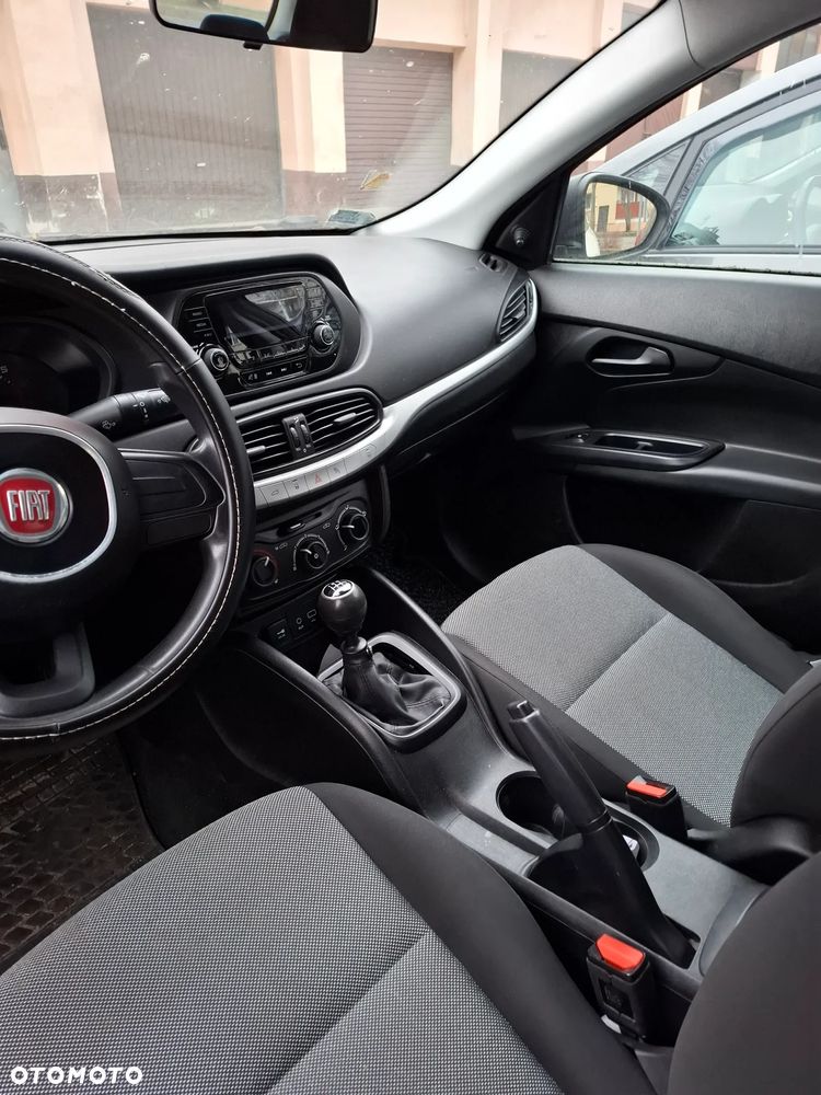 Fiat Tipo 1.4 16V Pop - 9