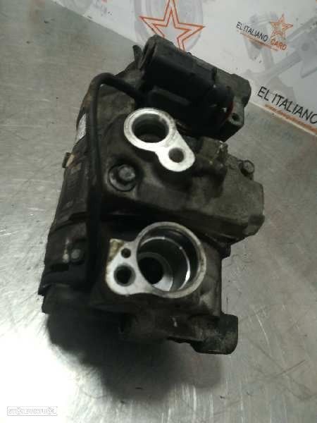 COMPRESSOR AR CONDICIONADO AUDI A4 AVANT 2005 - 5