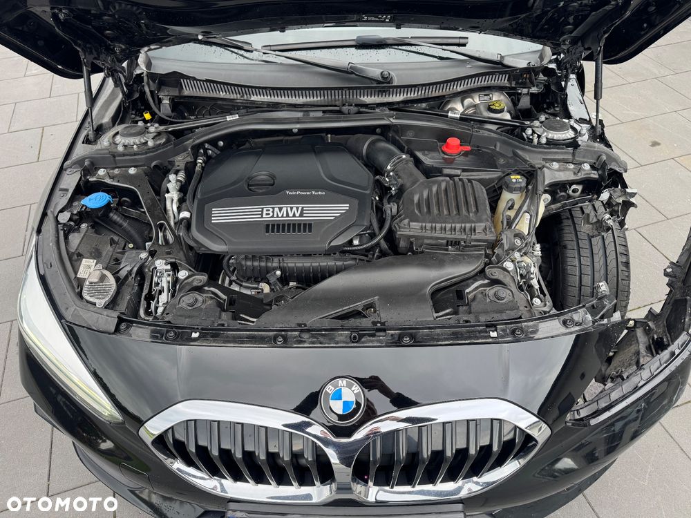 BMW Seria 1 118i Sport Line - 29