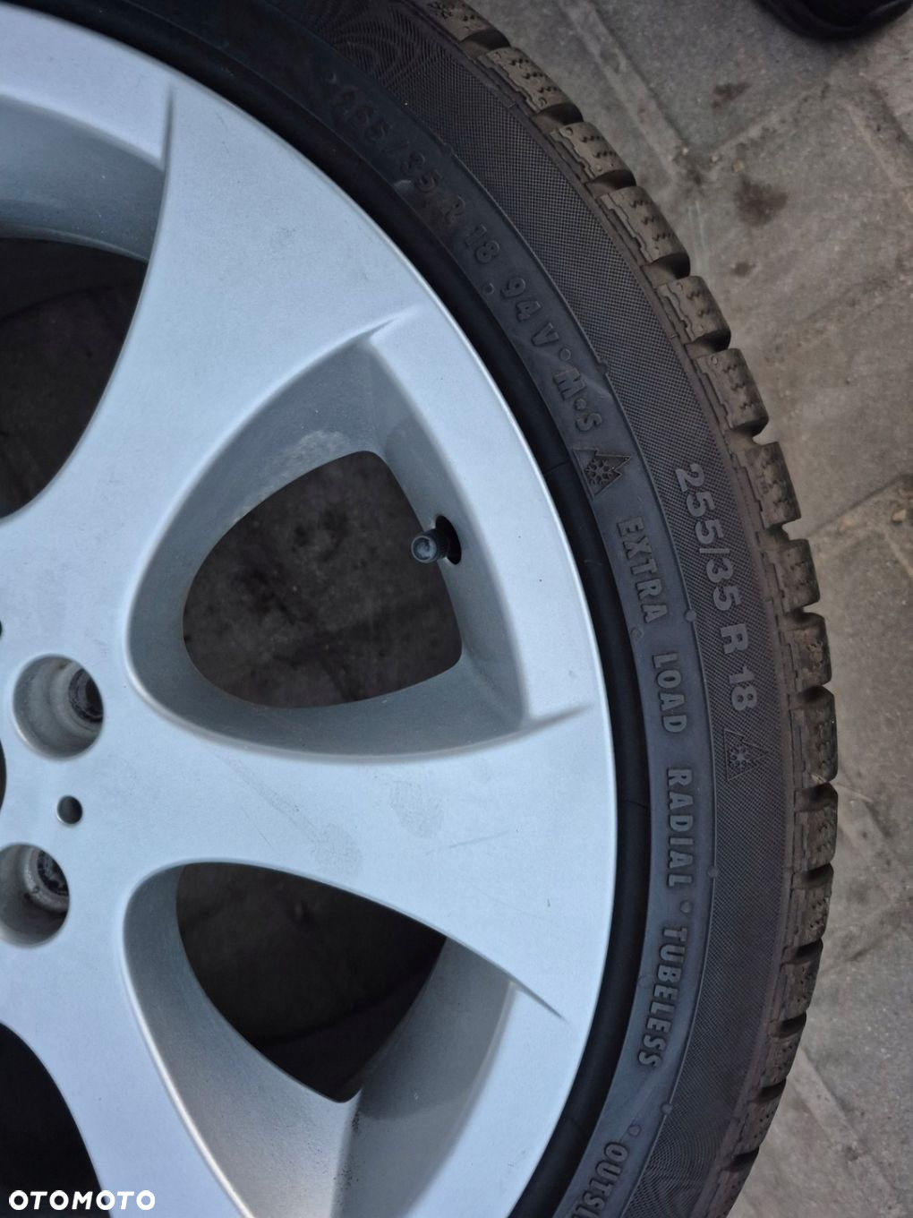 CONTINENTAL CONTIWINTERCONTACT TS830P 255/35R18 94V 2X - 4