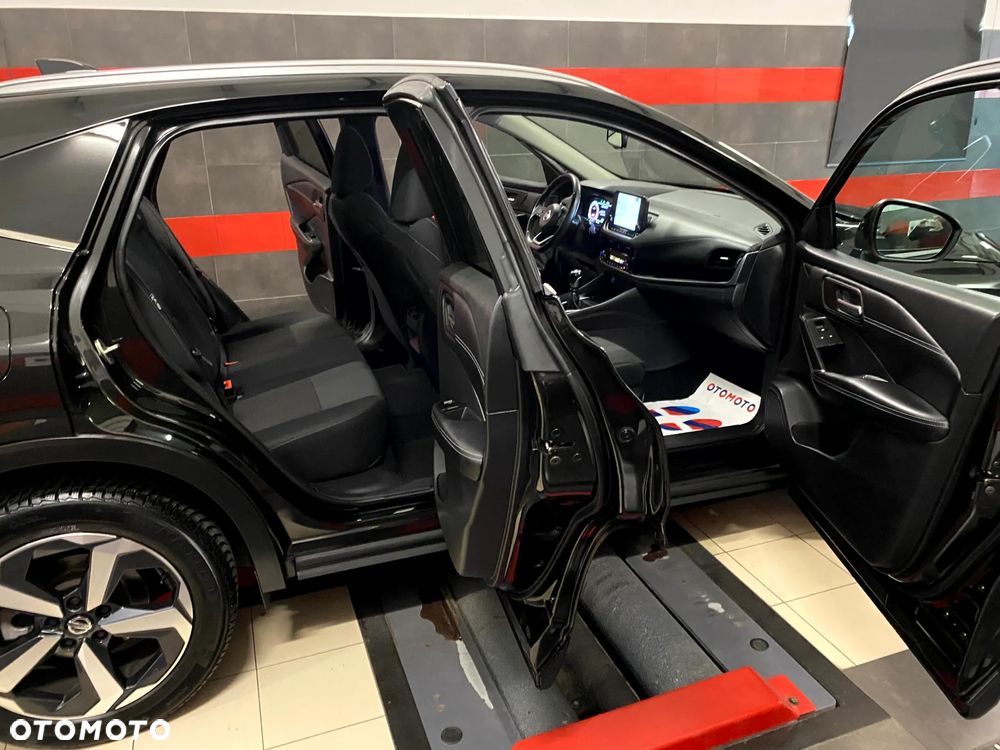 Nissan Qashqai 1.3 DIG-T Tekna - 23