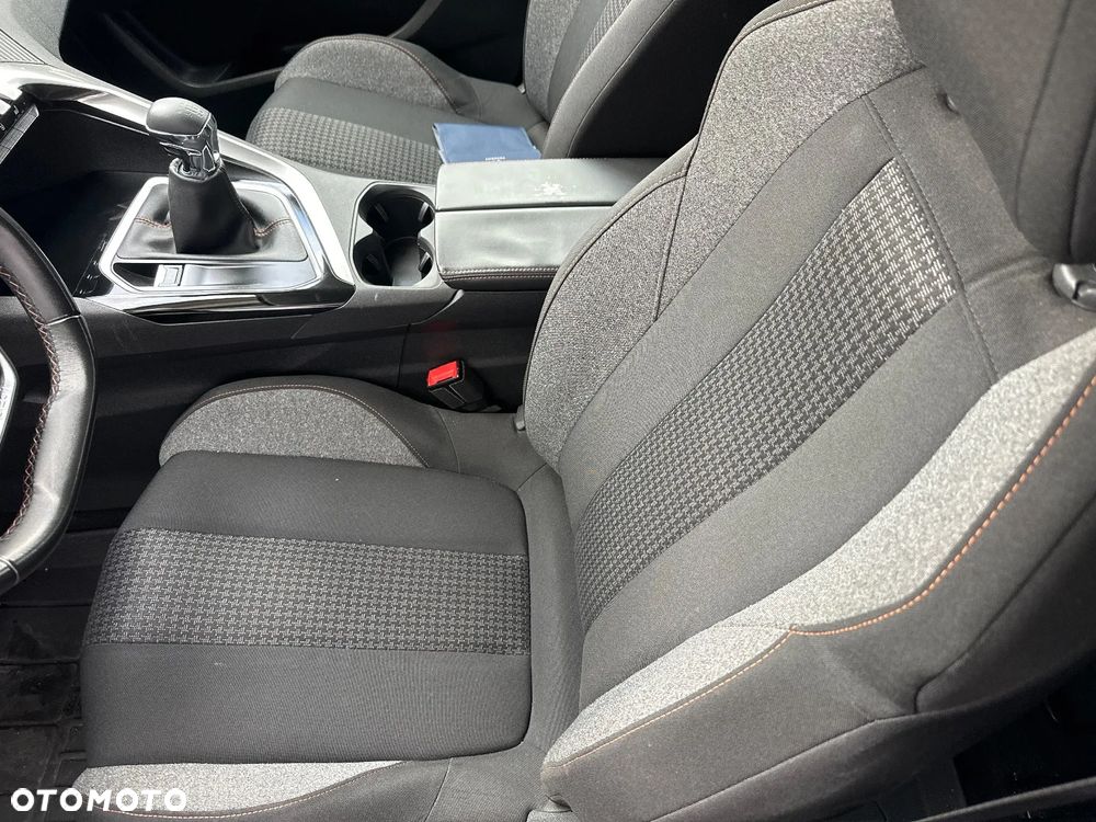 Peugeot 5008 2018