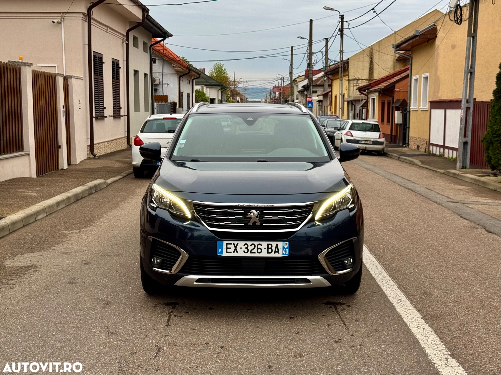 Peugeot 5008 1.2 Puretech Turbo s&s Allure - 2