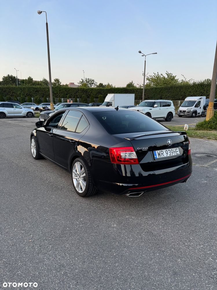 Skoda Octavia 2.0 TDI RS - 2