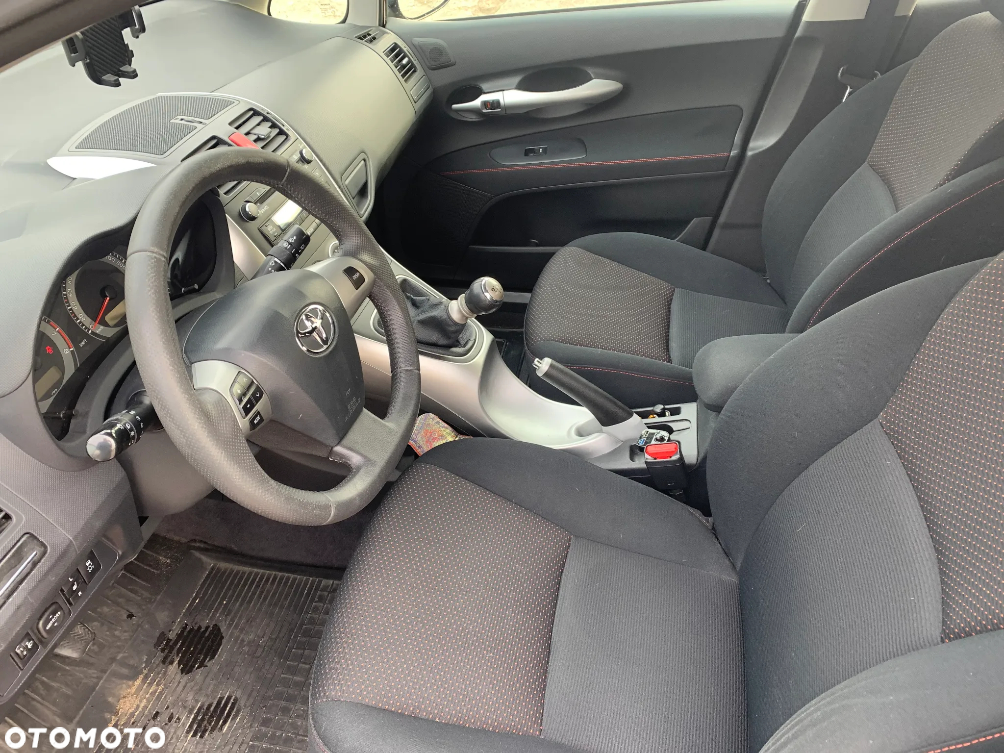 Toyota Auris 1.6 2010 - 3