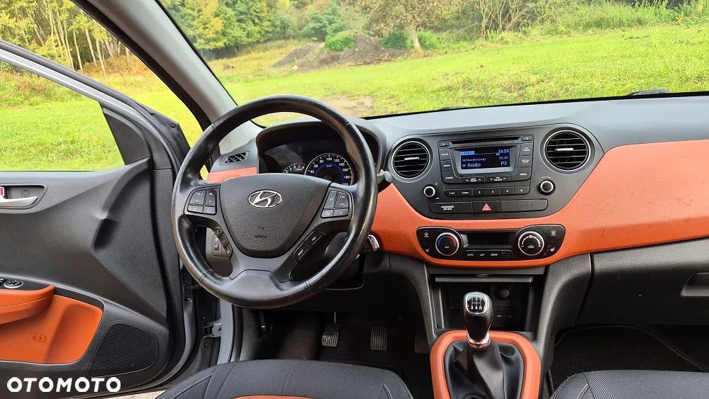 Hyundai i10 1.2 Fifa World Cup Edition - 7