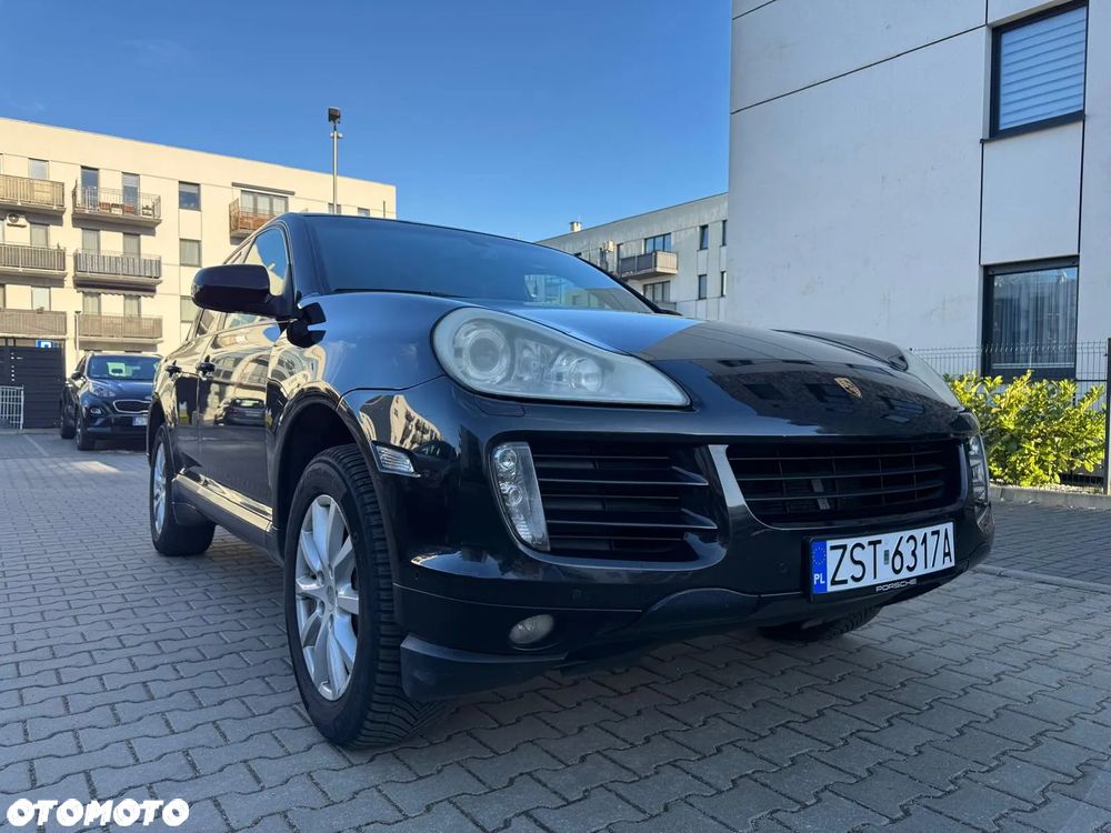 Porsche Cayenne - 8