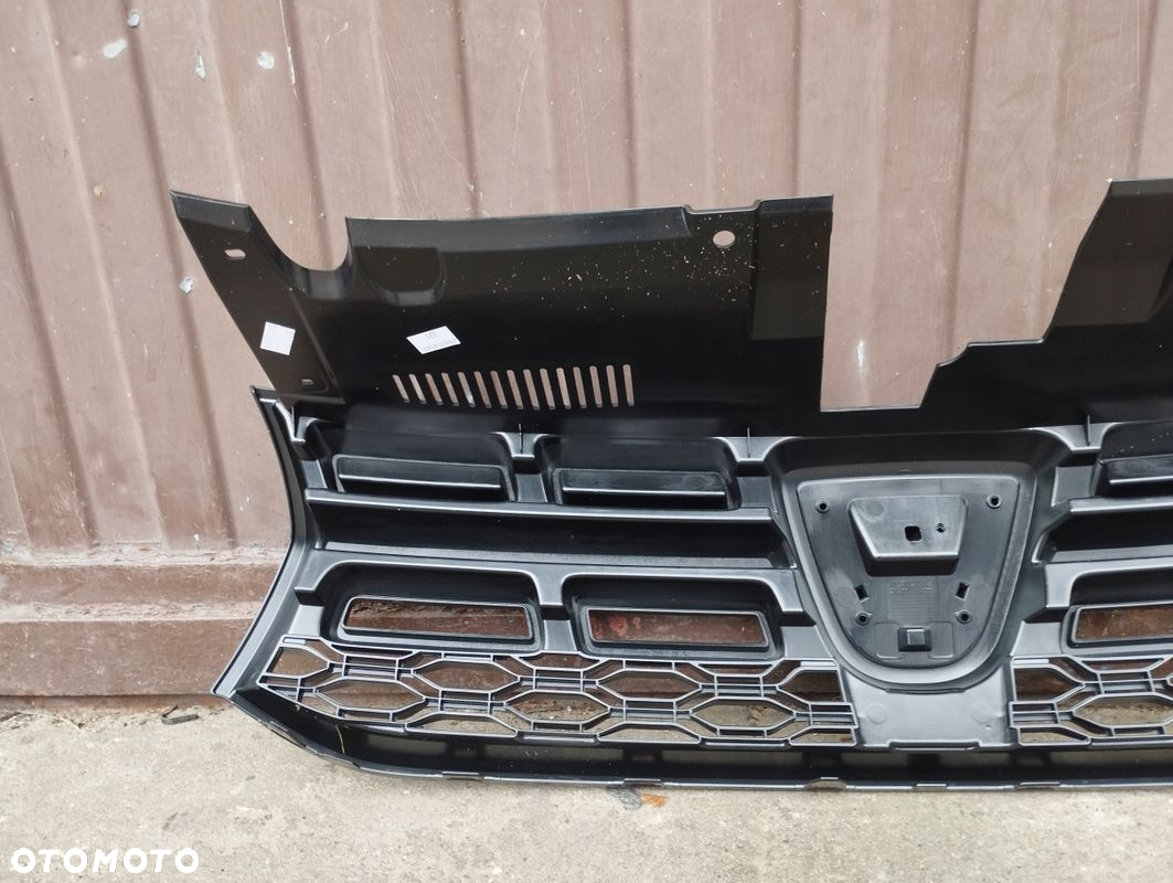 Grill Atrapa Dacia Sandero II Logan II LIFT 2016-2020 623108484R NOWY - 4