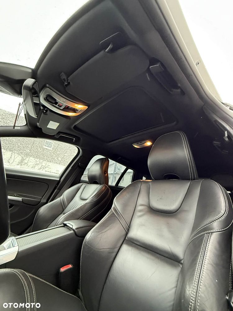 Volvo V60 - 12