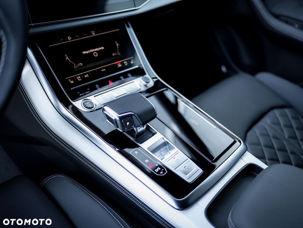 Audi Q7 - 21