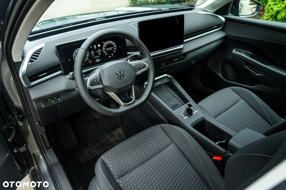 Volkswagen T-Roc - 15
