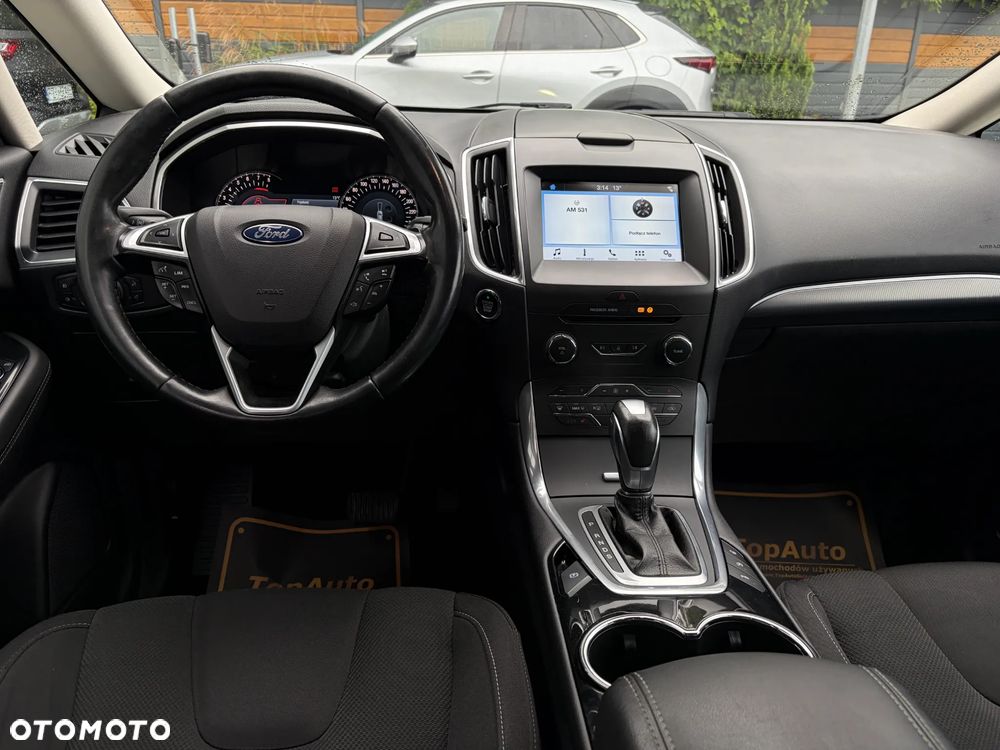 Ford S-Max - 33