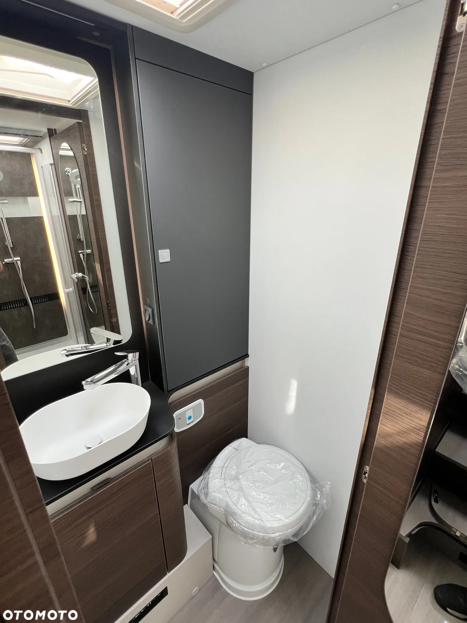 Adria Matrix Supreme 670DL - 13