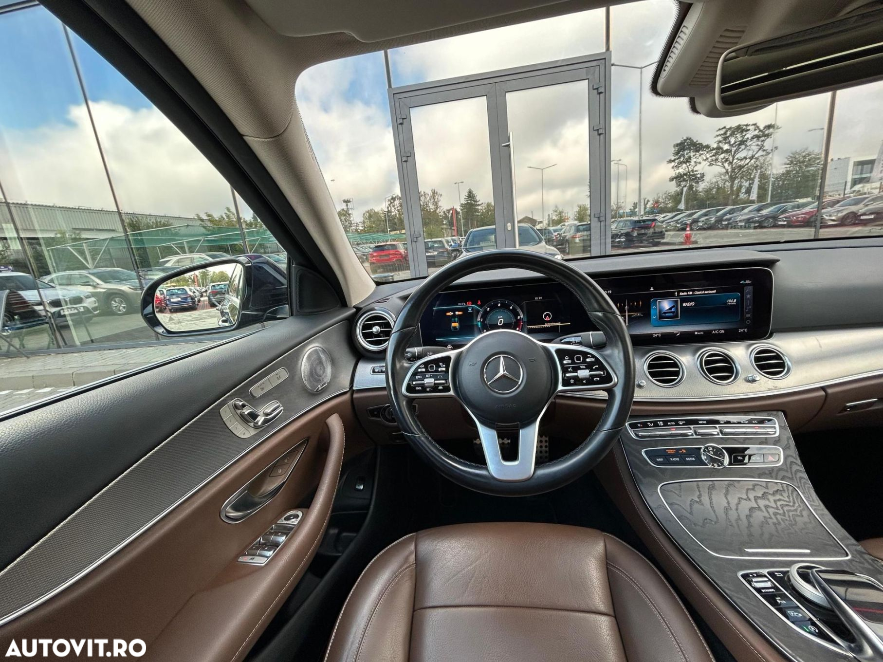 Mercedes-Benz E 200 d 9G-TRONIC Exclusive - 10