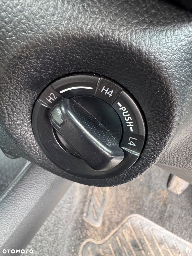 Toyota Hilux 2.4 D-4D Double Cab Selection 4x4 - 37