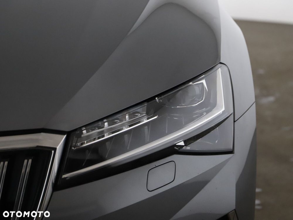 Skoda Superb 2.0 TSI 4x4 L&K DSG - 28