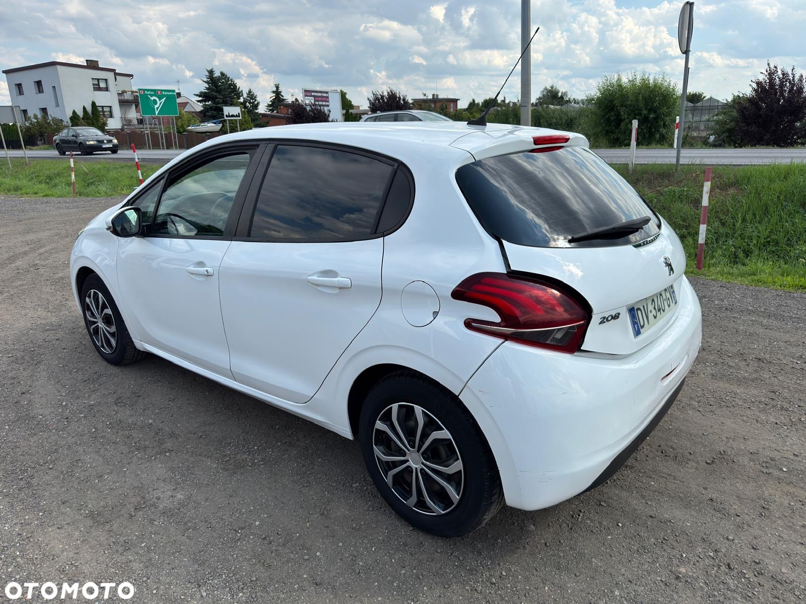 Peugeot 208 1.2 PureTech Active - 6