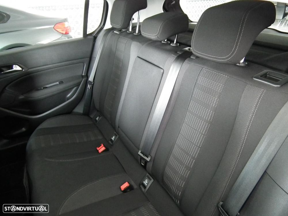 Peugeot 308 1.6 BlueHDi Allure J17 - 11