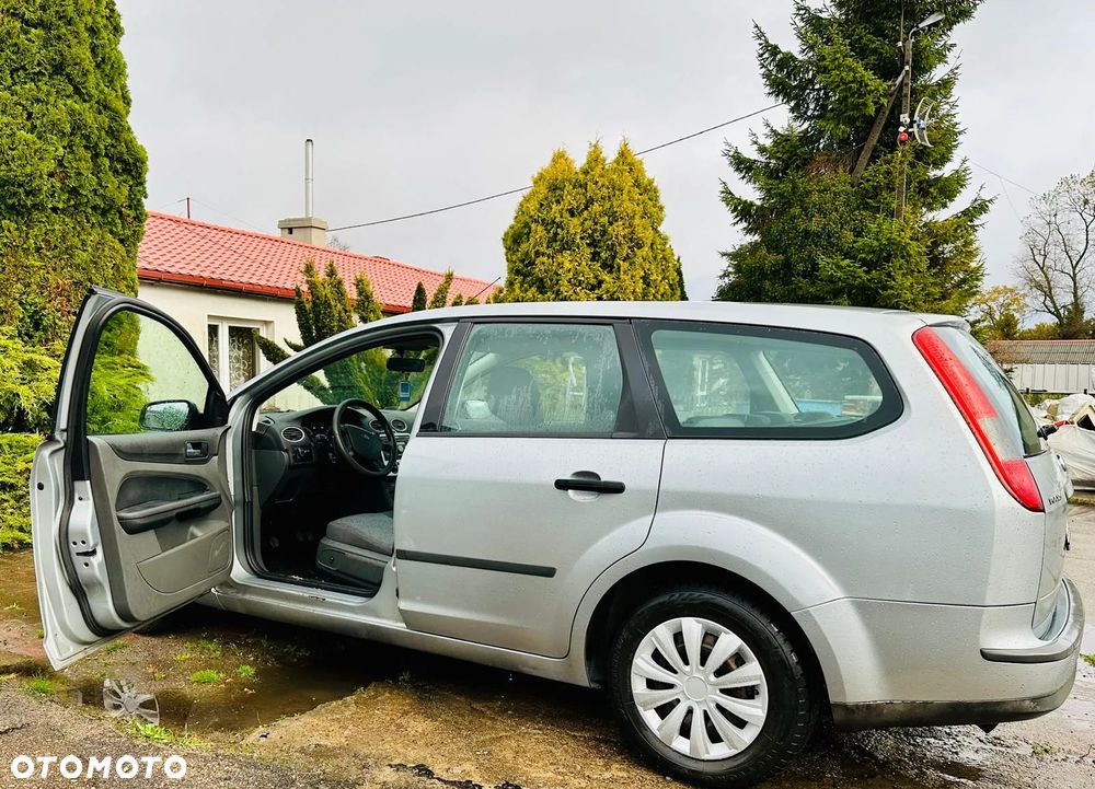 Ford Focus 1.6 Comfort - 8