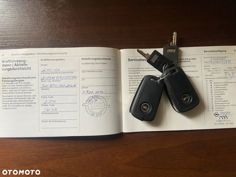 Opel Zafira - 35