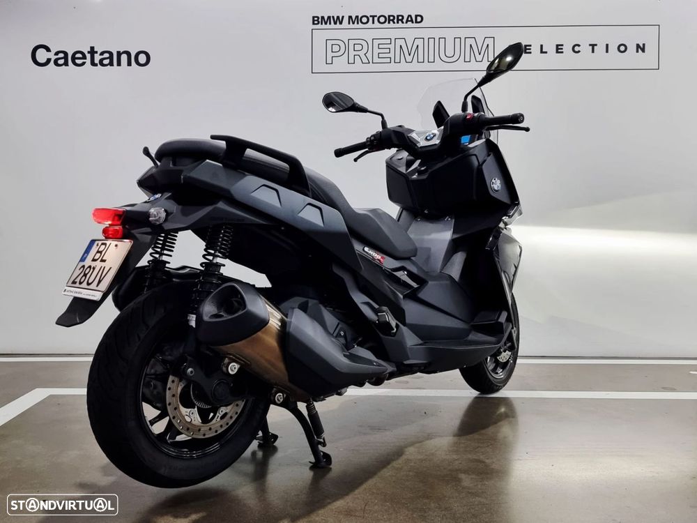 BMW C 400 X 400 X Triple Black - 6