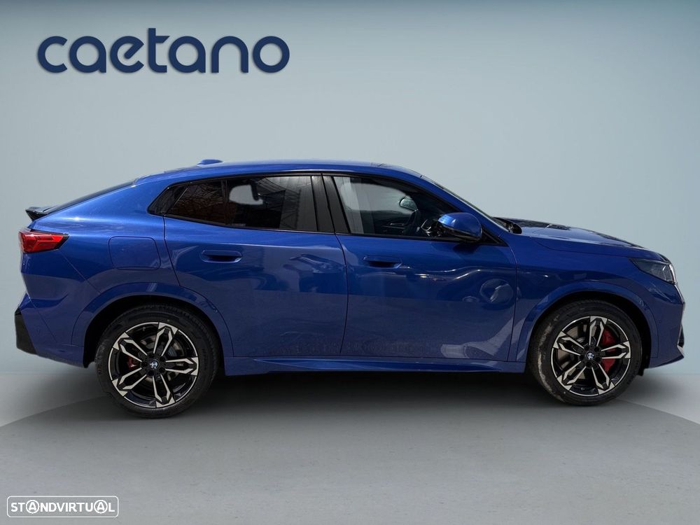 BMW iX2 eDrive20 Pack Desportivo M Pro - 17