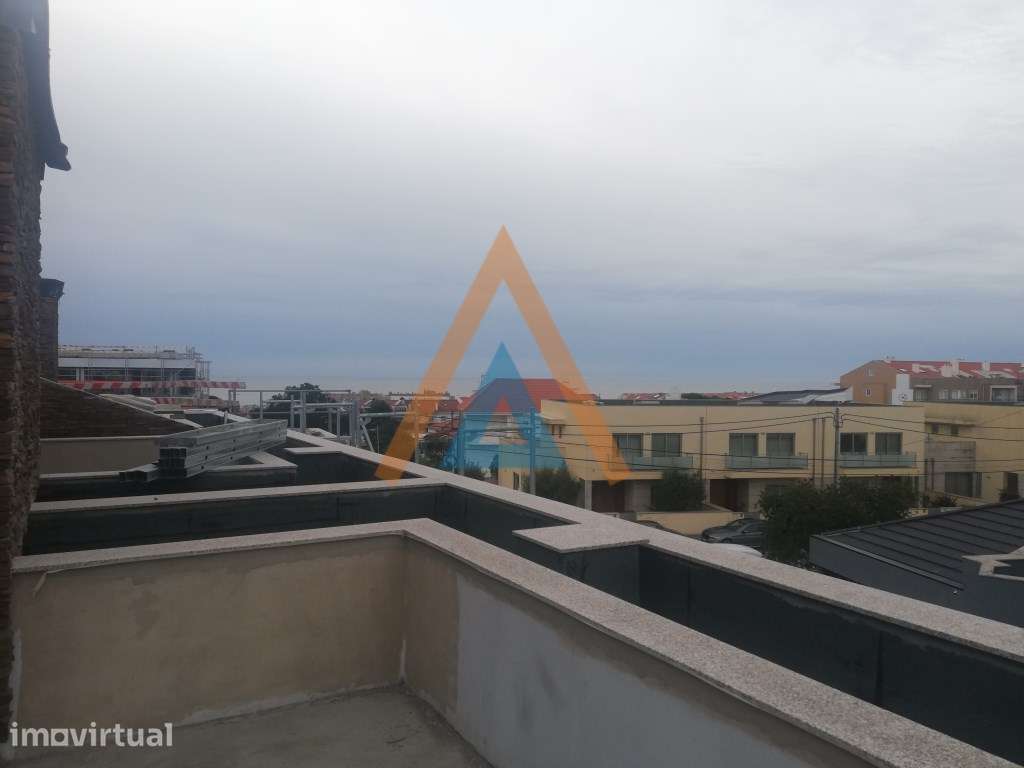 Moradia em Banda T3 Duplex - São Félix da Marinha - V. N. Gaia - Grande imagem: 3/26