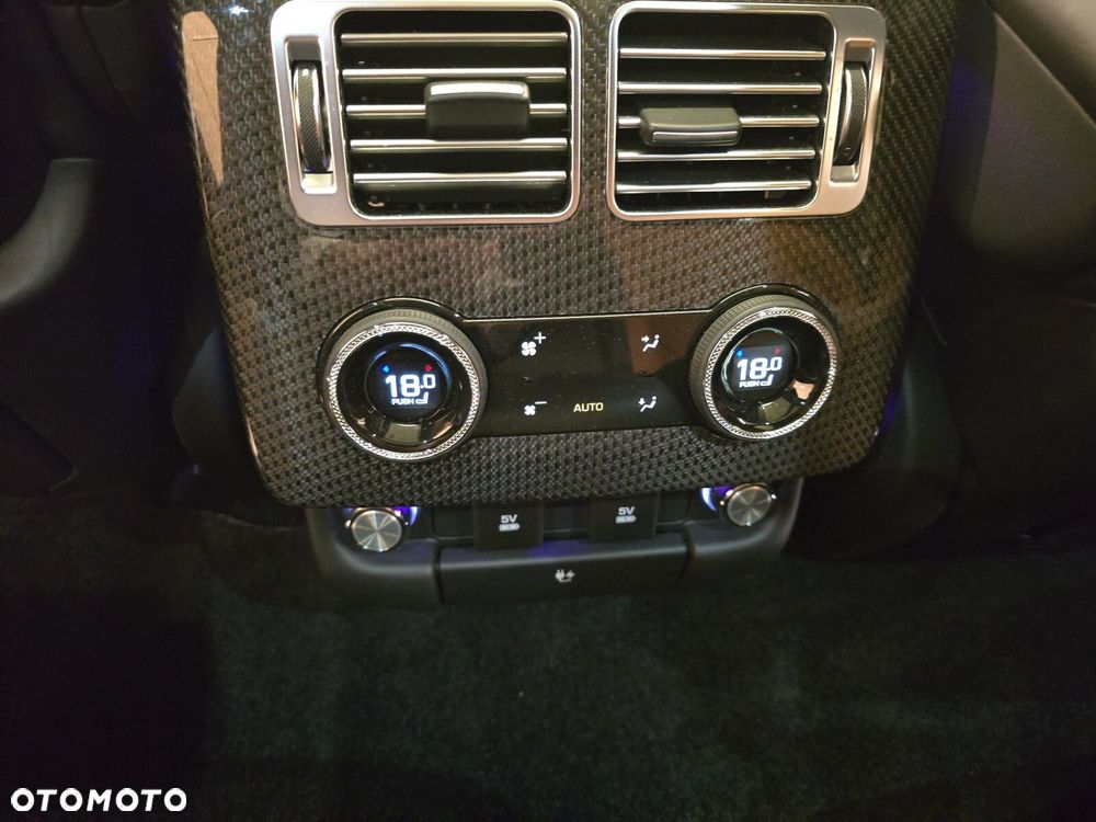 Land Rover Range Rover - 23