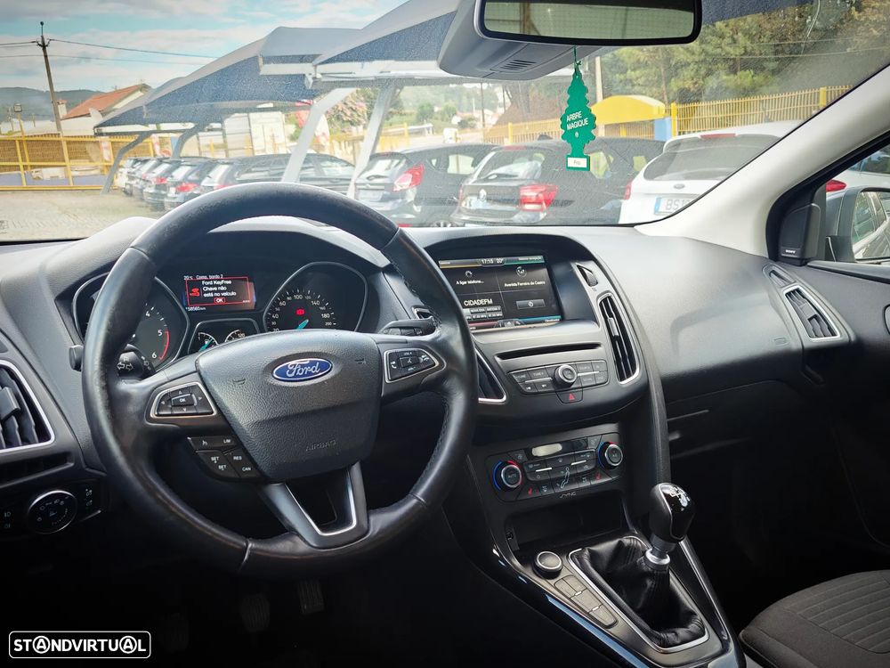Ford Focus 1.5 TDCi Titanium - 8