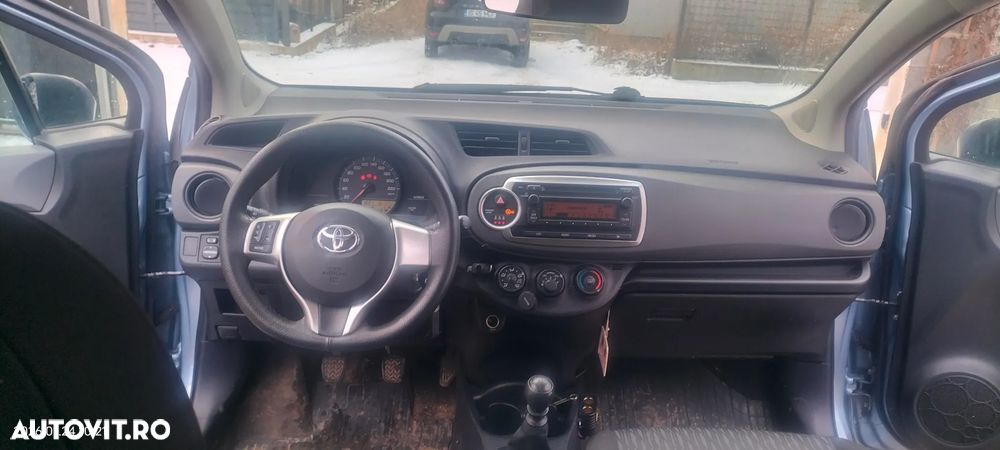 Toyota Yaris 1.3 VVT-i Luna - 7