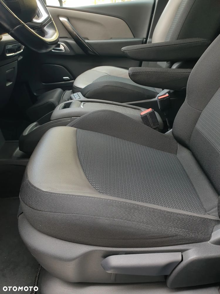 Citroën C4 Grand Picasso BlueHDi 150 Exclusive - 25