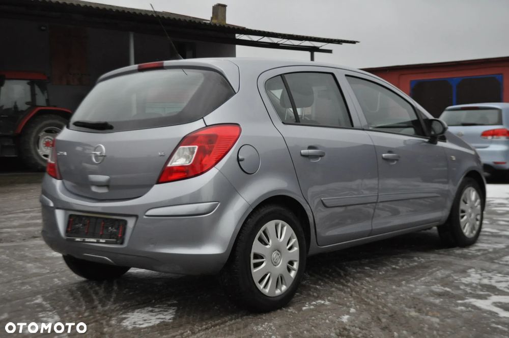 Opel Corsa 1.4 16V Enjoy mit Style Paket - 25