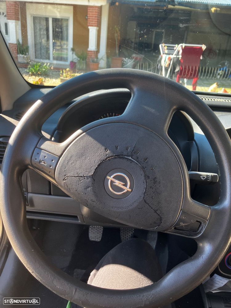 Opel Corsa 1.2 16V Confort - 6