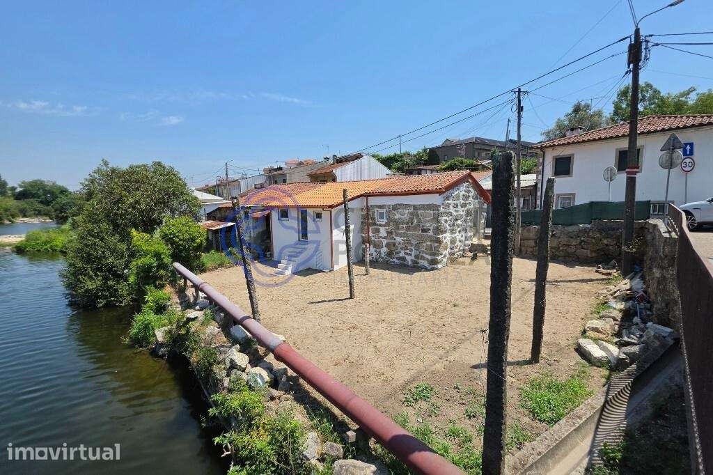 Moradia T2 Junto à ponte de Campelos em Ponte Guimarães - Grande imagem: 2/22