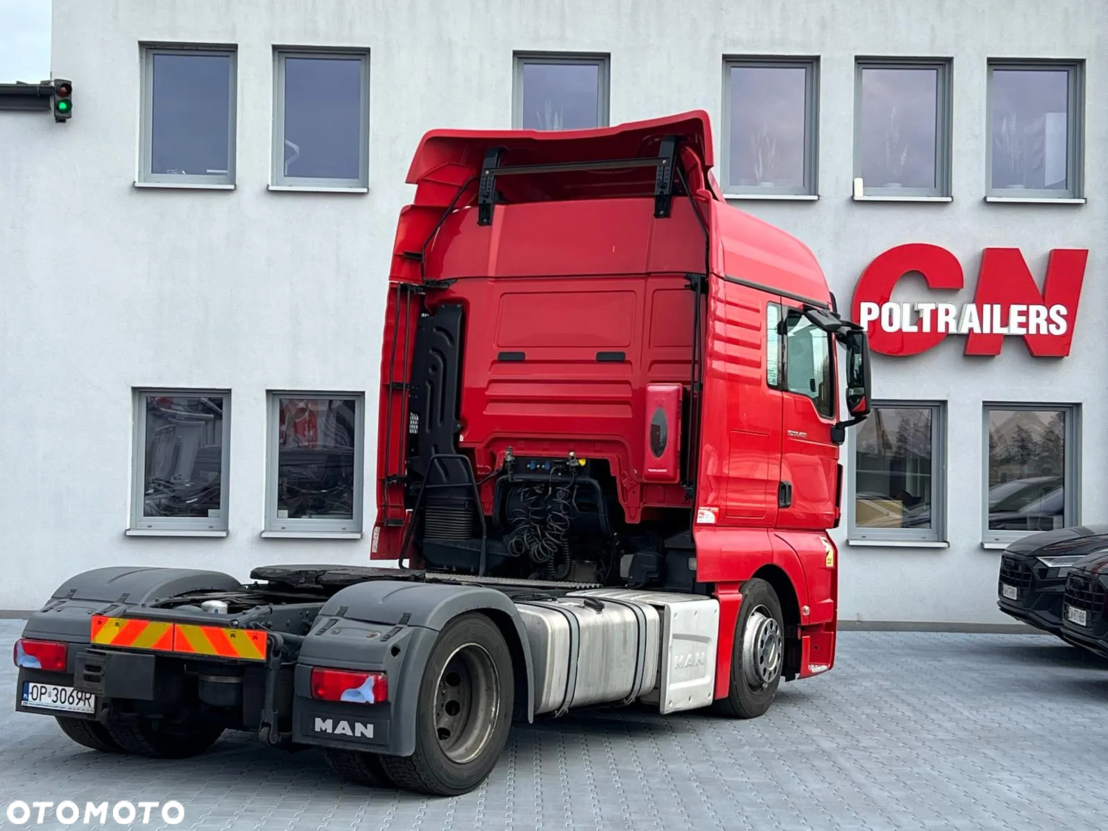 MAN TGX 18.420 XLX  LOW DECK - 4