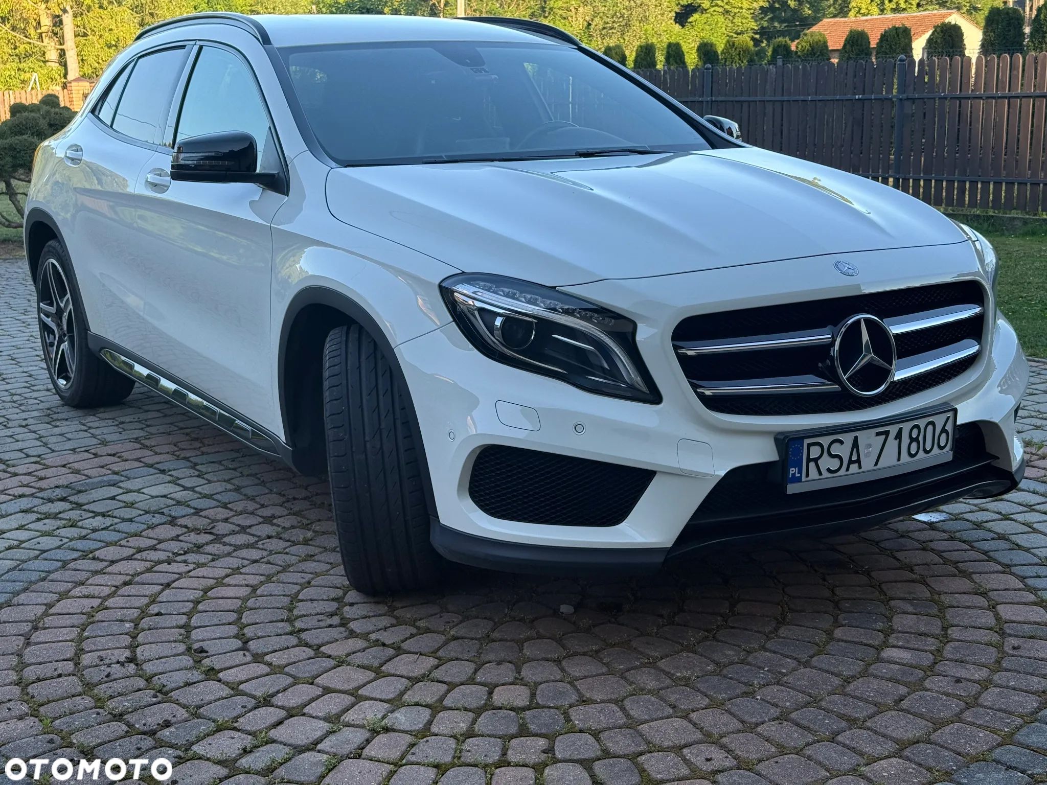 Mercedes-Benz GLA 250 4-Matic - 1