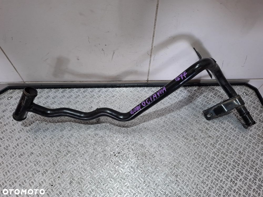 Rurka wody Volkswagen Audi 2,0 TDI nr 04L121065CR - 1