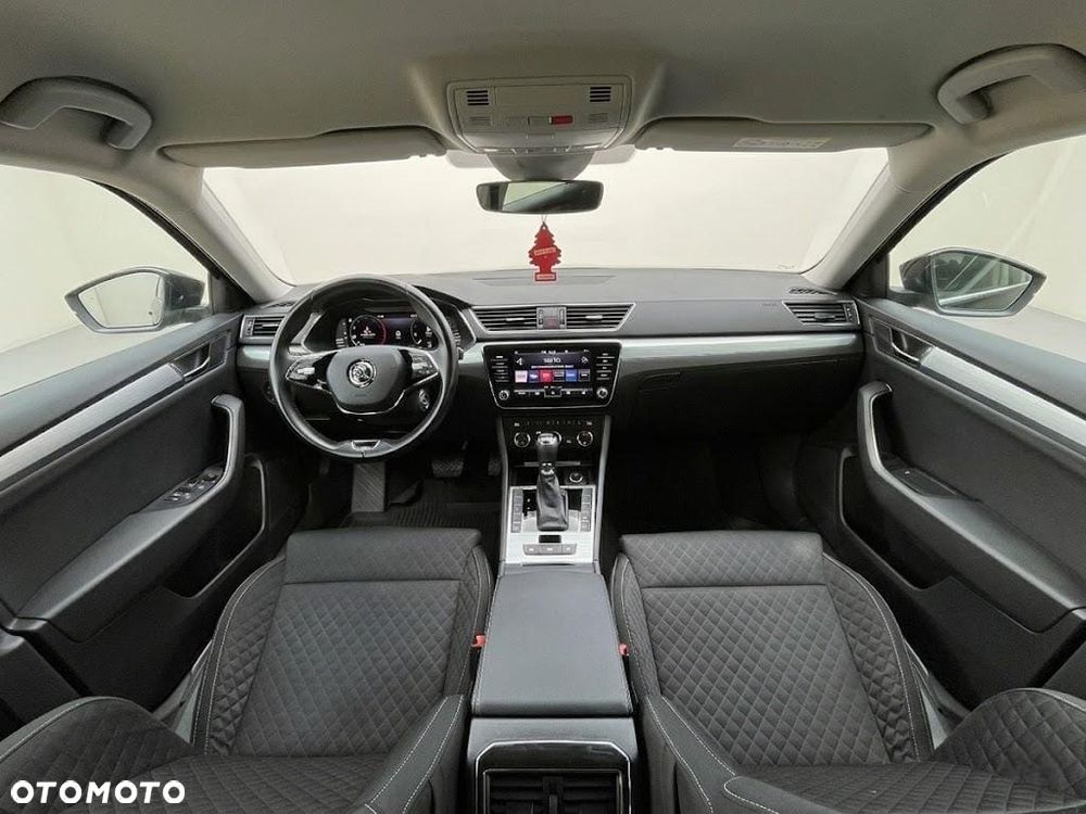 Skoda Superb 2.0 TDI SCR Ambition DSG - 12