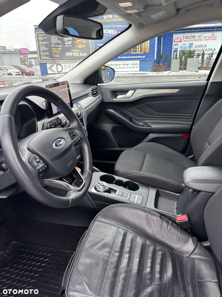 Ford Focus 1.5 EcoBlue Titanium - 6