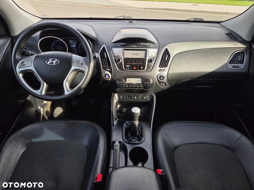 Hyundai ix35 2.0 2WD Style - 12