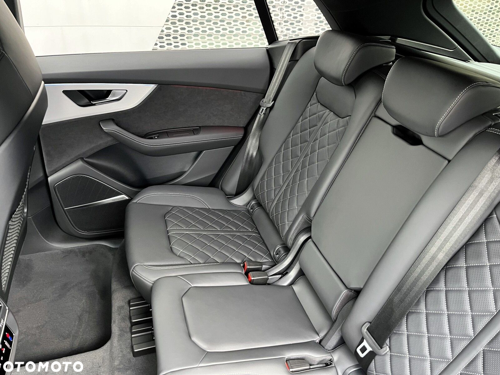 Audi SQ8 - 11