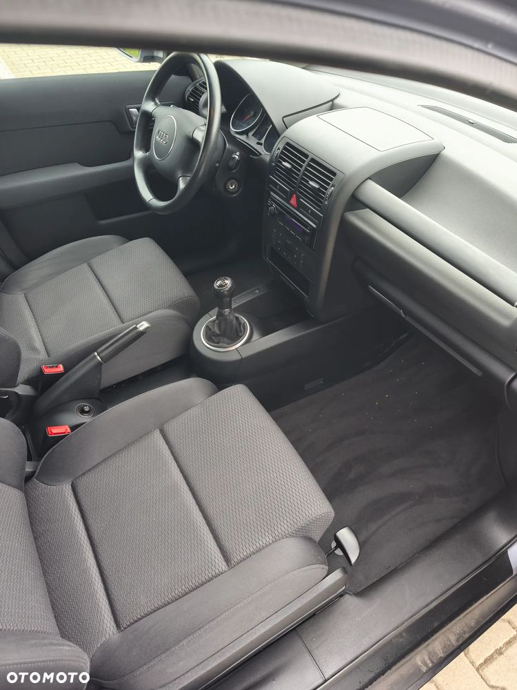 Audi A2 1.4 - 16