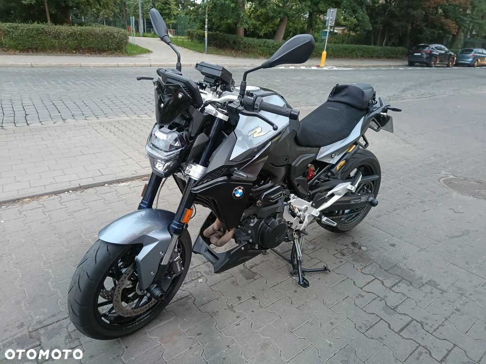 BMW F - 2