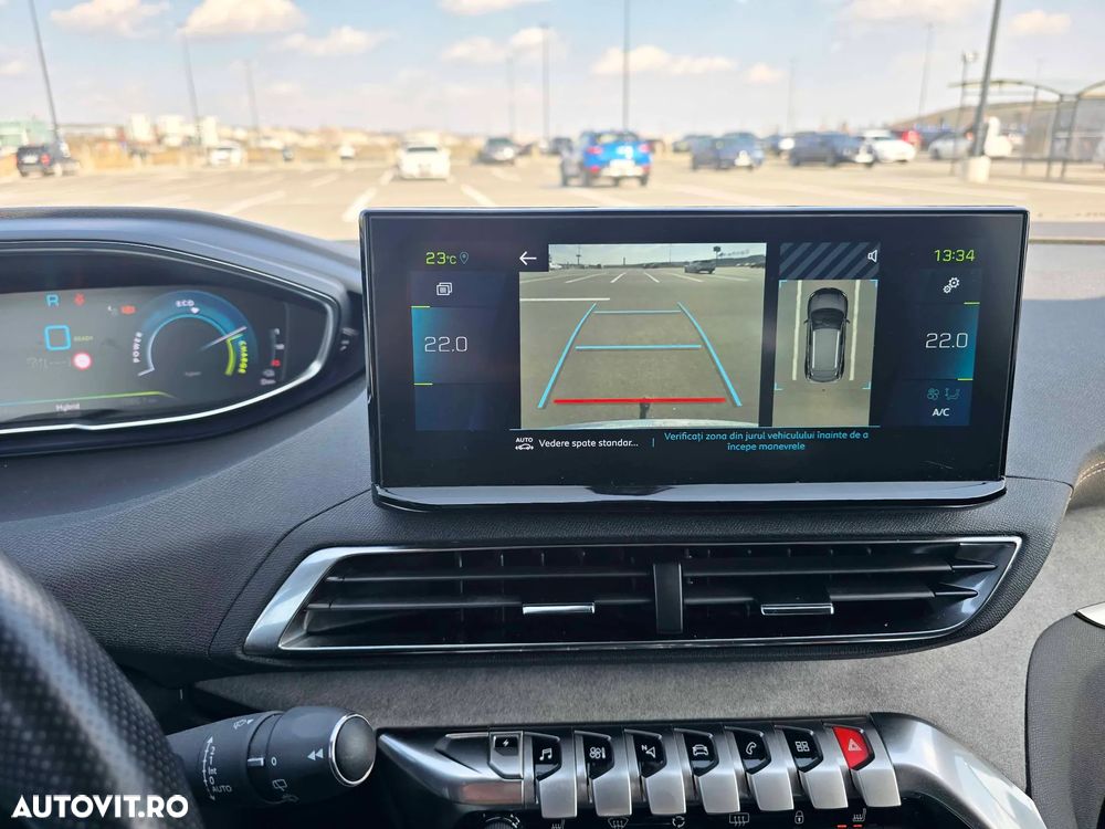 Peugeot 3008 225 e-EAT8 GT - 8