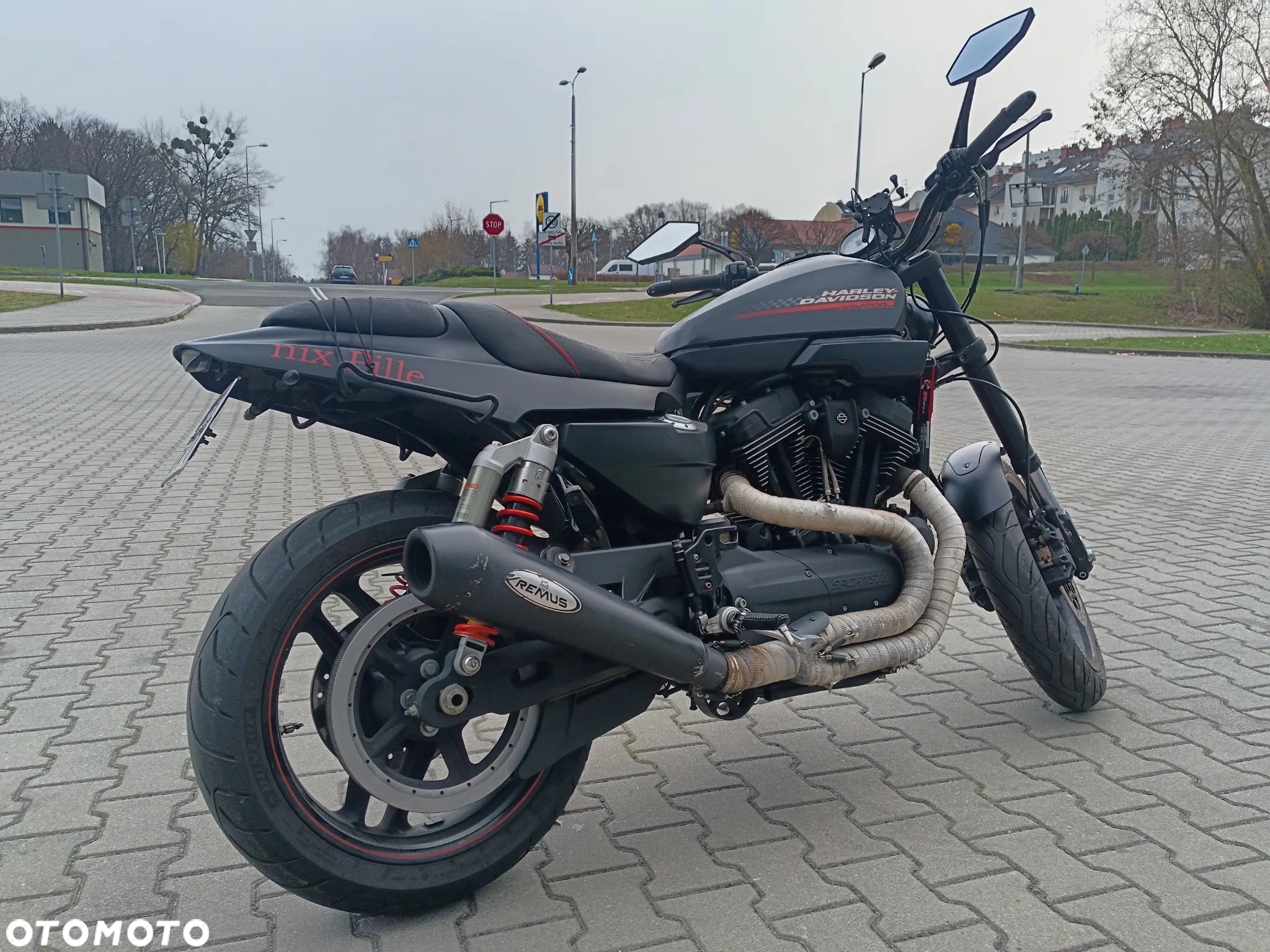Harley-Davidson Sportster - 4